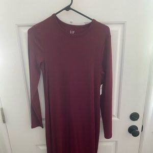 Gap long sleeve T-shirt dress. Hits below the knee. Never worn.